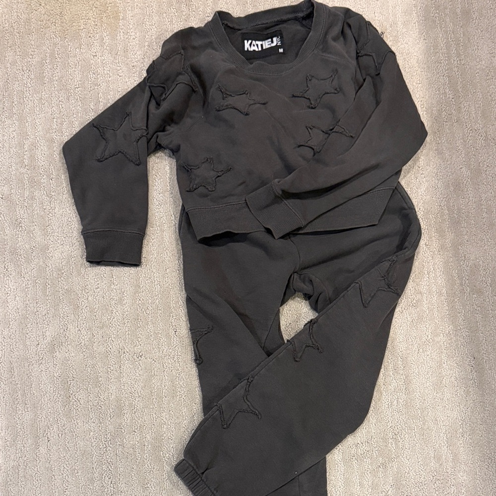 Katie J NYC Black Star Embellished Sweatshirt and Pants Set size M (10)